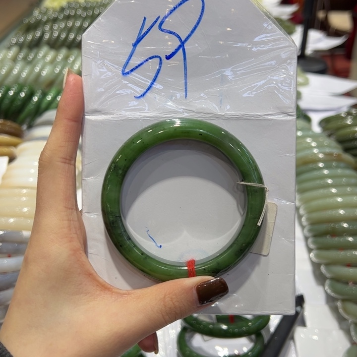 和田玉（糖玉）手镯未镶嵌