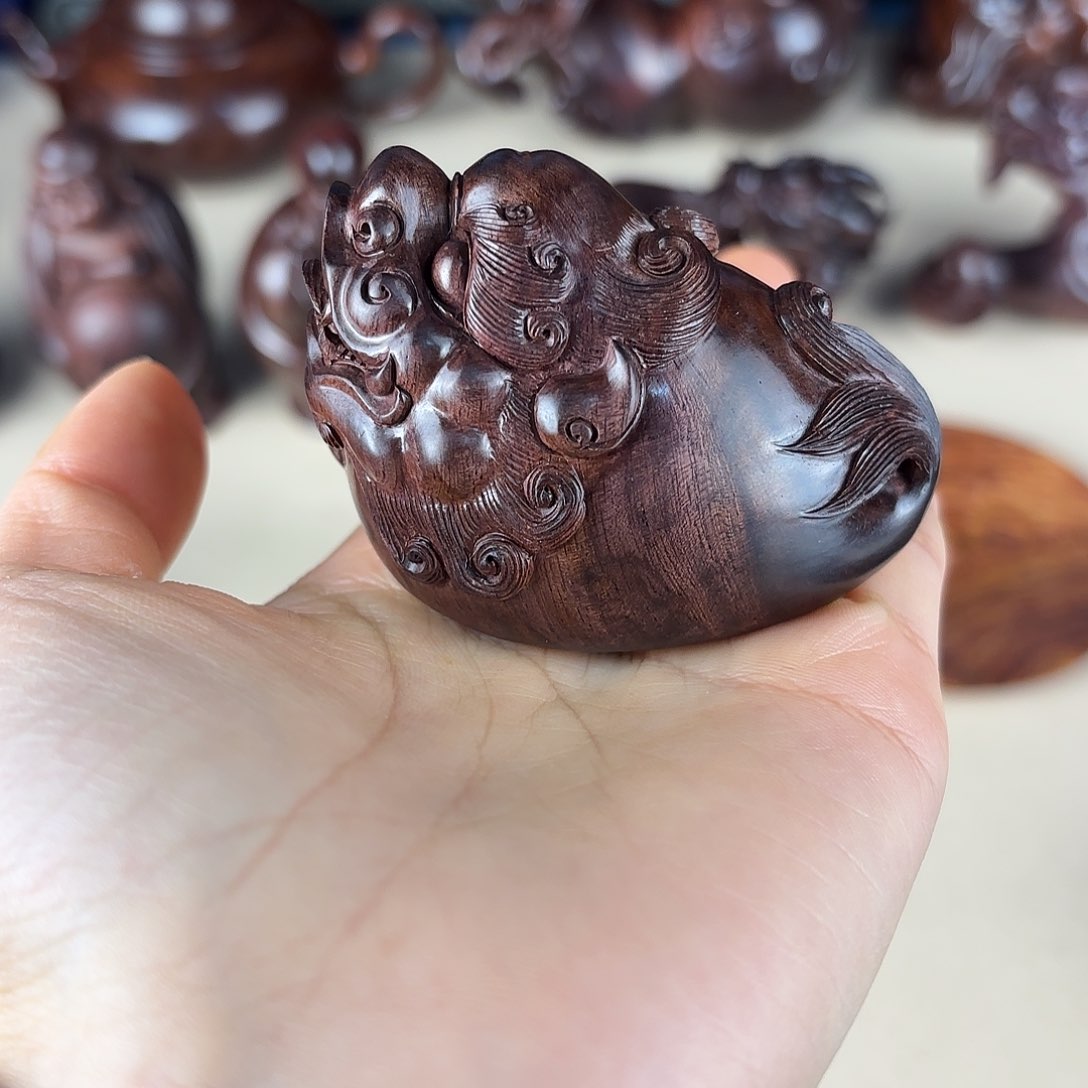 黄花梨/降香黄檀把件把件