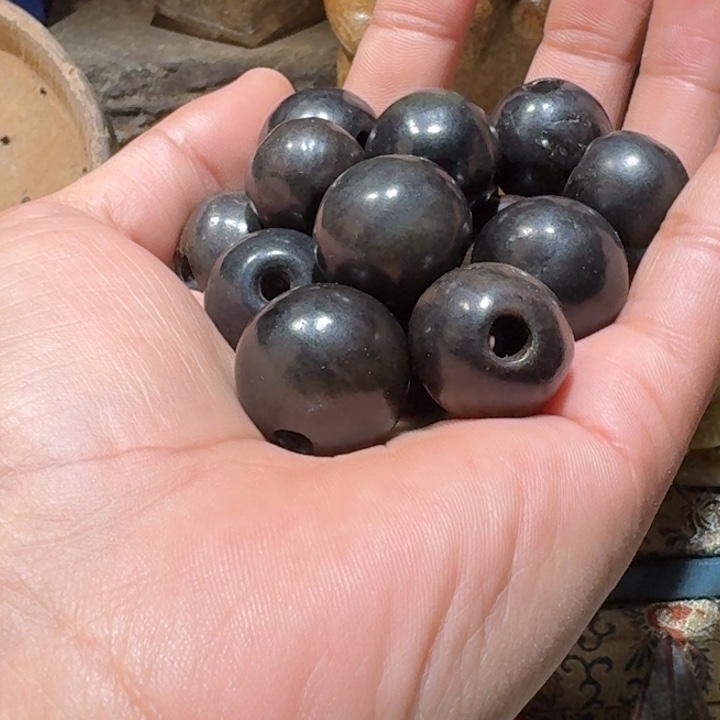 和田玉（糖玉）颈饰未镶嵌彭***青