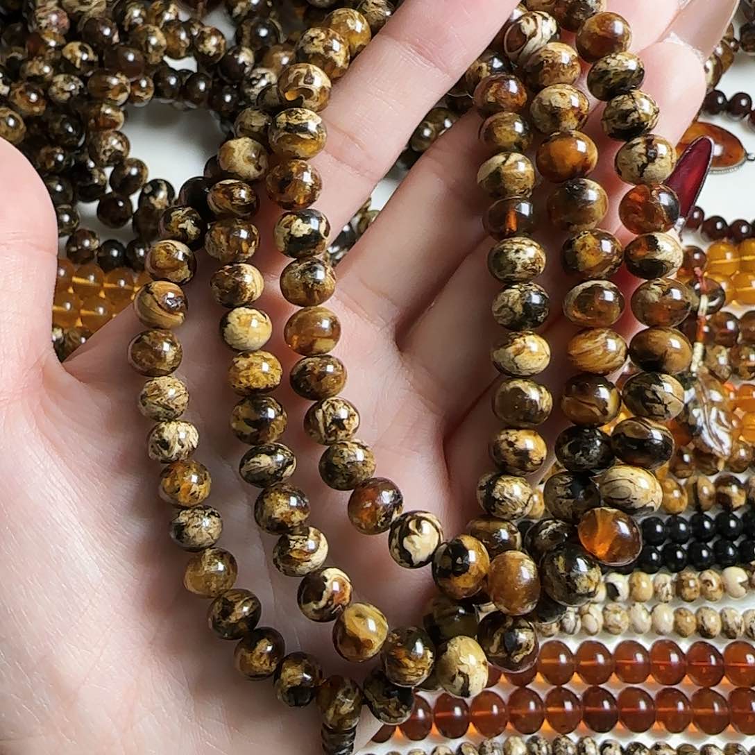 琥珀耳饰未镶嵌海**闲抚顺琥珀