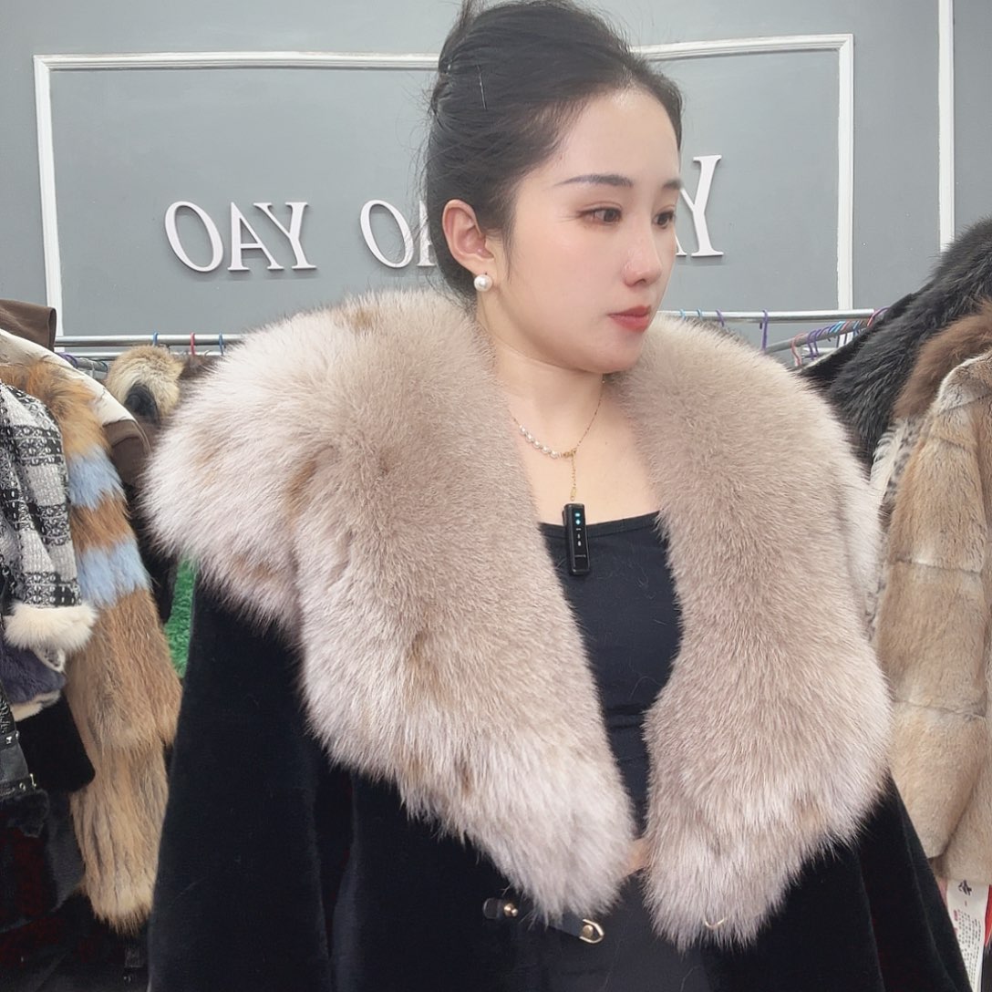 姚小妖家高端皮草