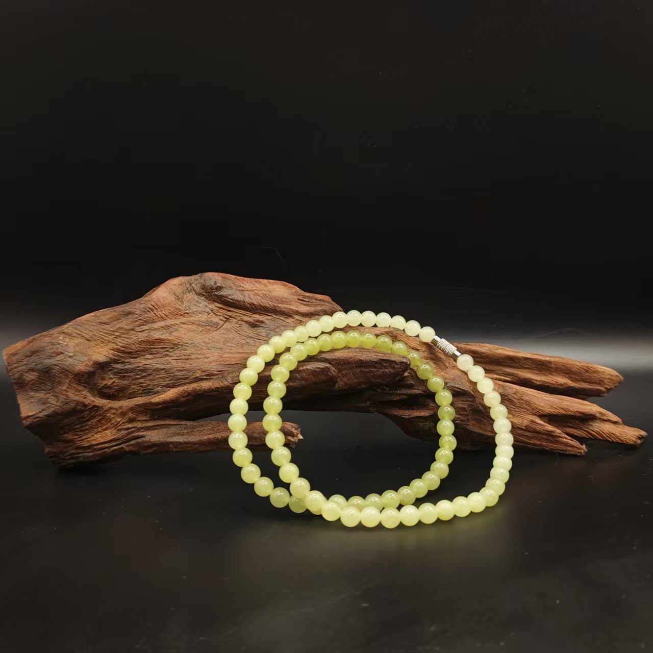 和田玉圆珠项链（0724）