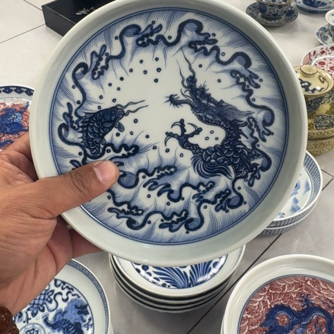 摆件青花鱼化龙盖置