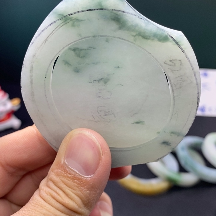 定制翡翠手镯未镶嵌