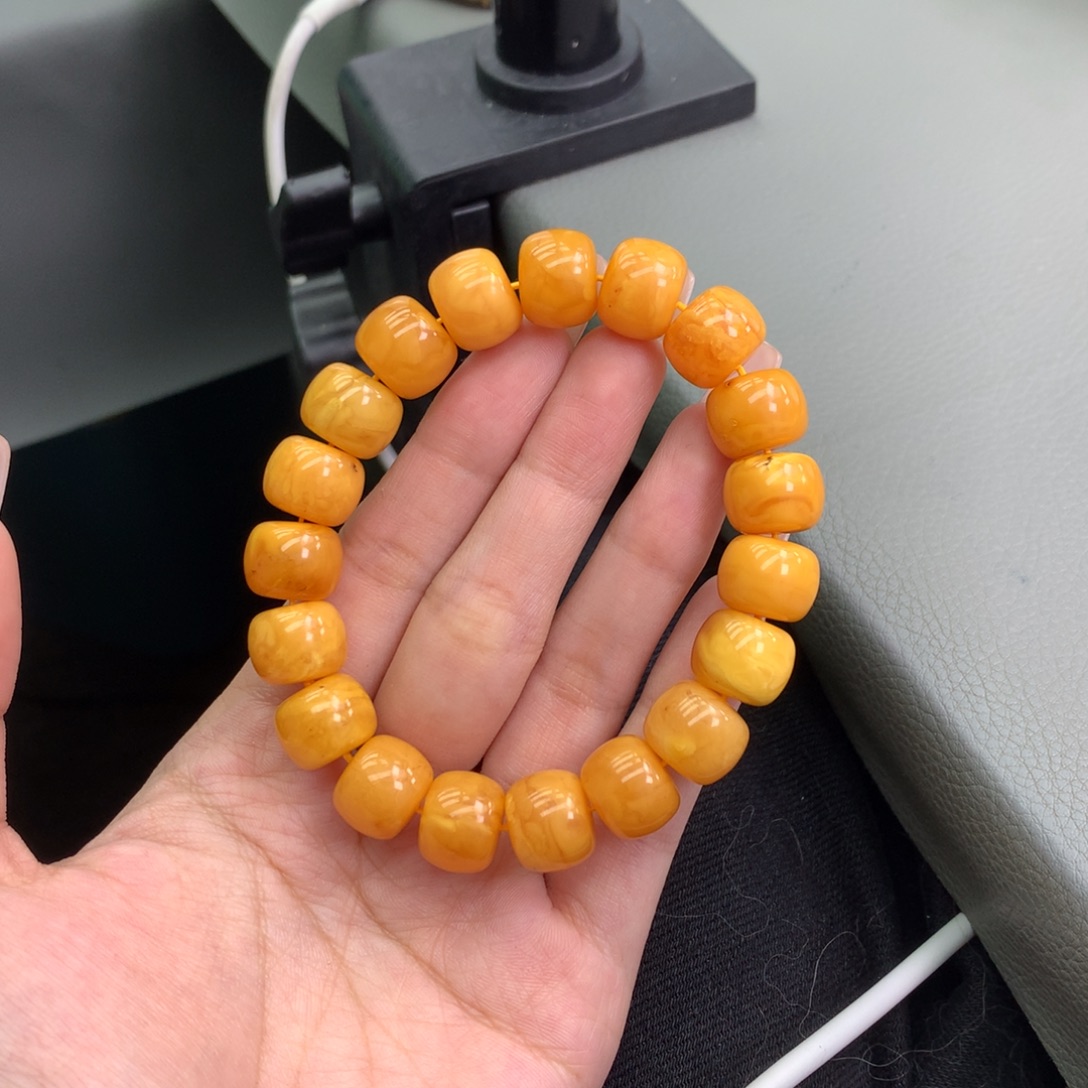 琥珀未镶嵌珠宝奇石13