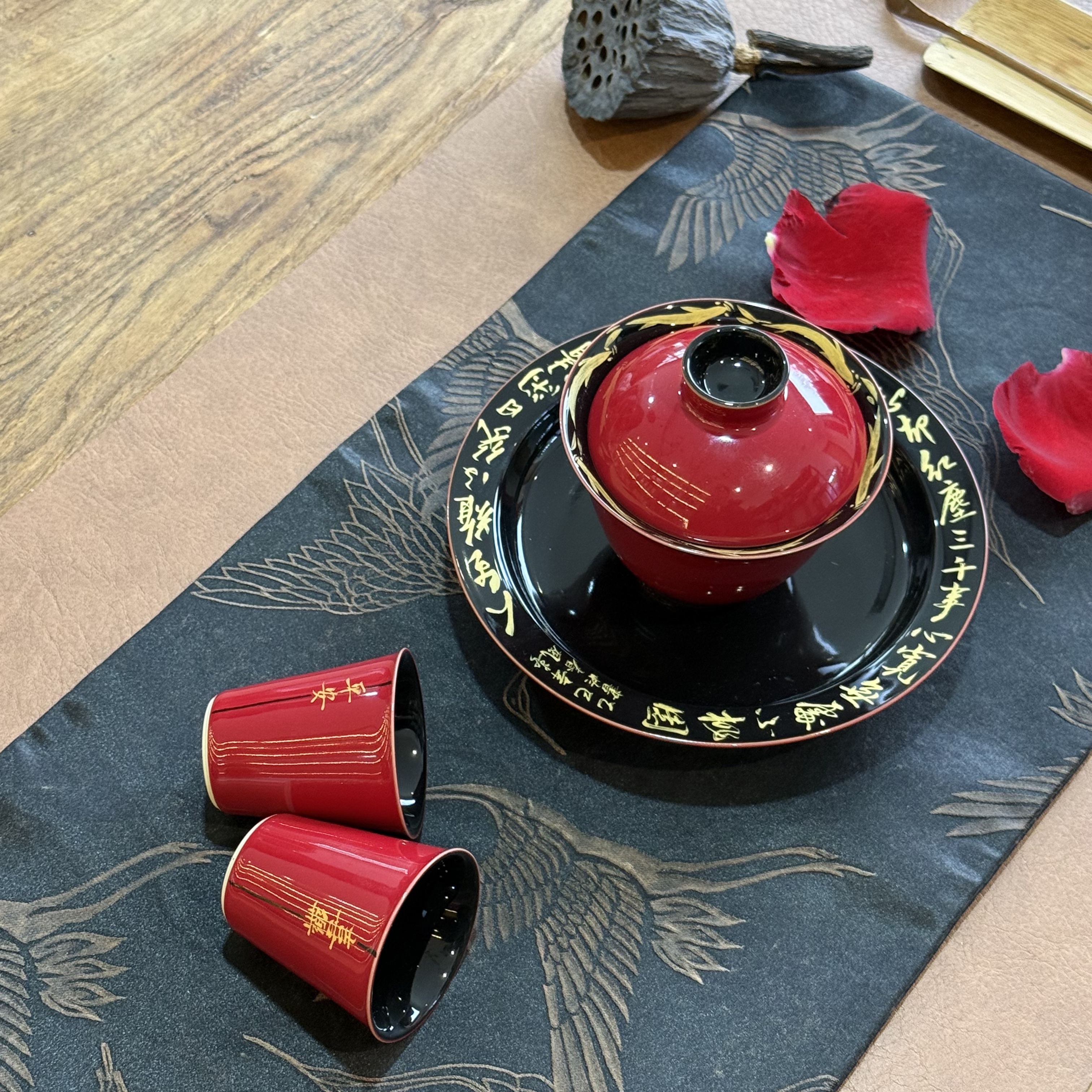 【墨红】手绘套装原创全景德镇盖碗压手主人杯陶瓷描金