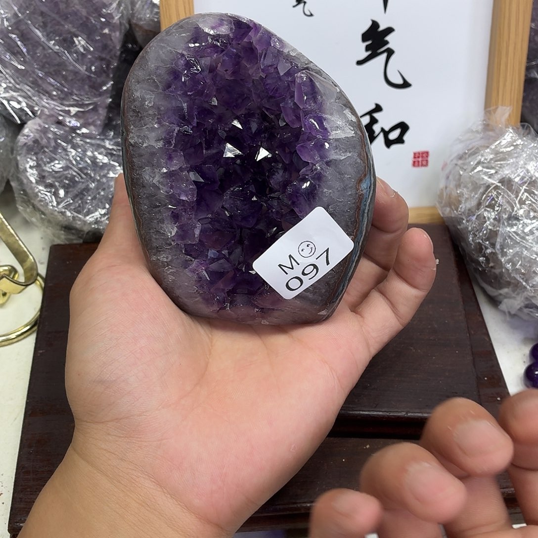 未镶嵌摆件紫晶水晶
