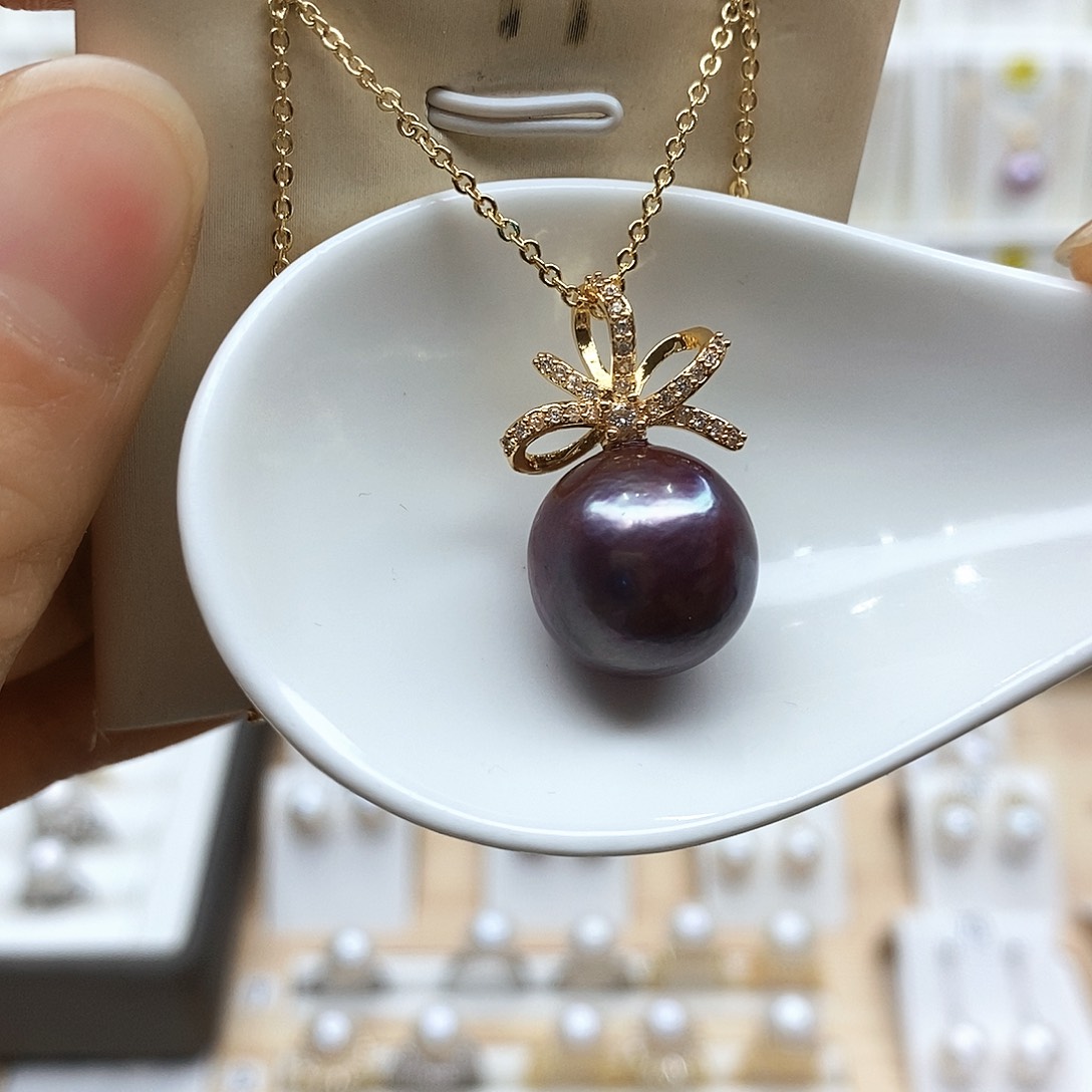 淡水珍珠颈饰合金