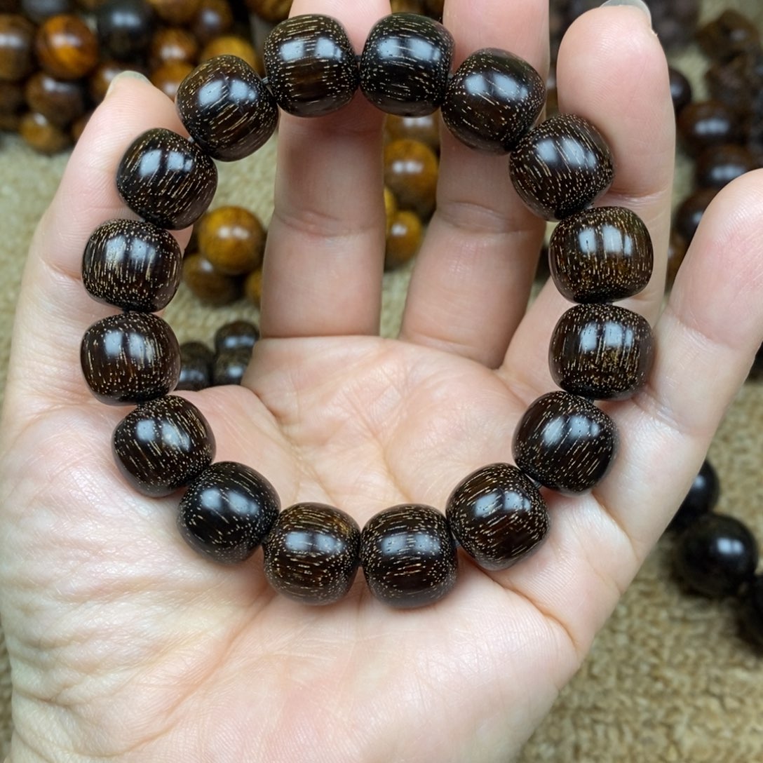 贡木其他咫**児1314巴布亚新几内亚贡木