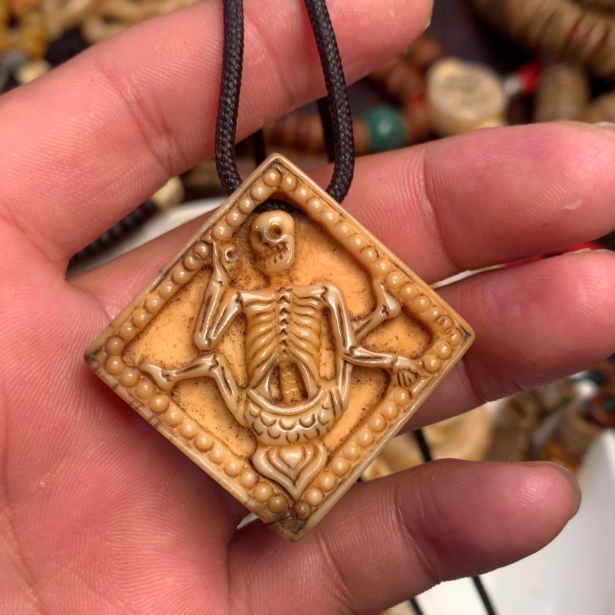【闪购商品】柏香籽/百香籽吊坠