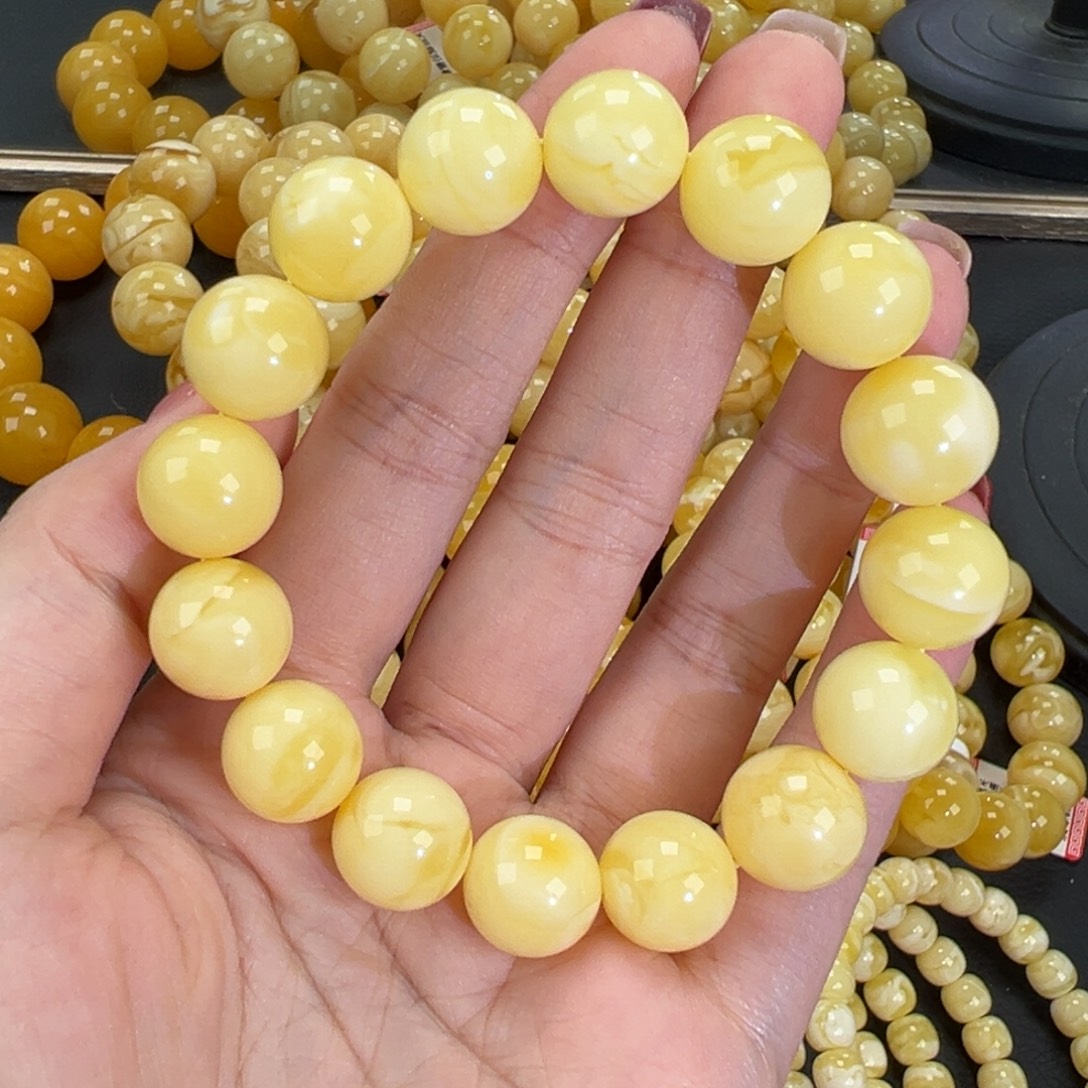 琥珀未镶嵌手链20.8白蜡