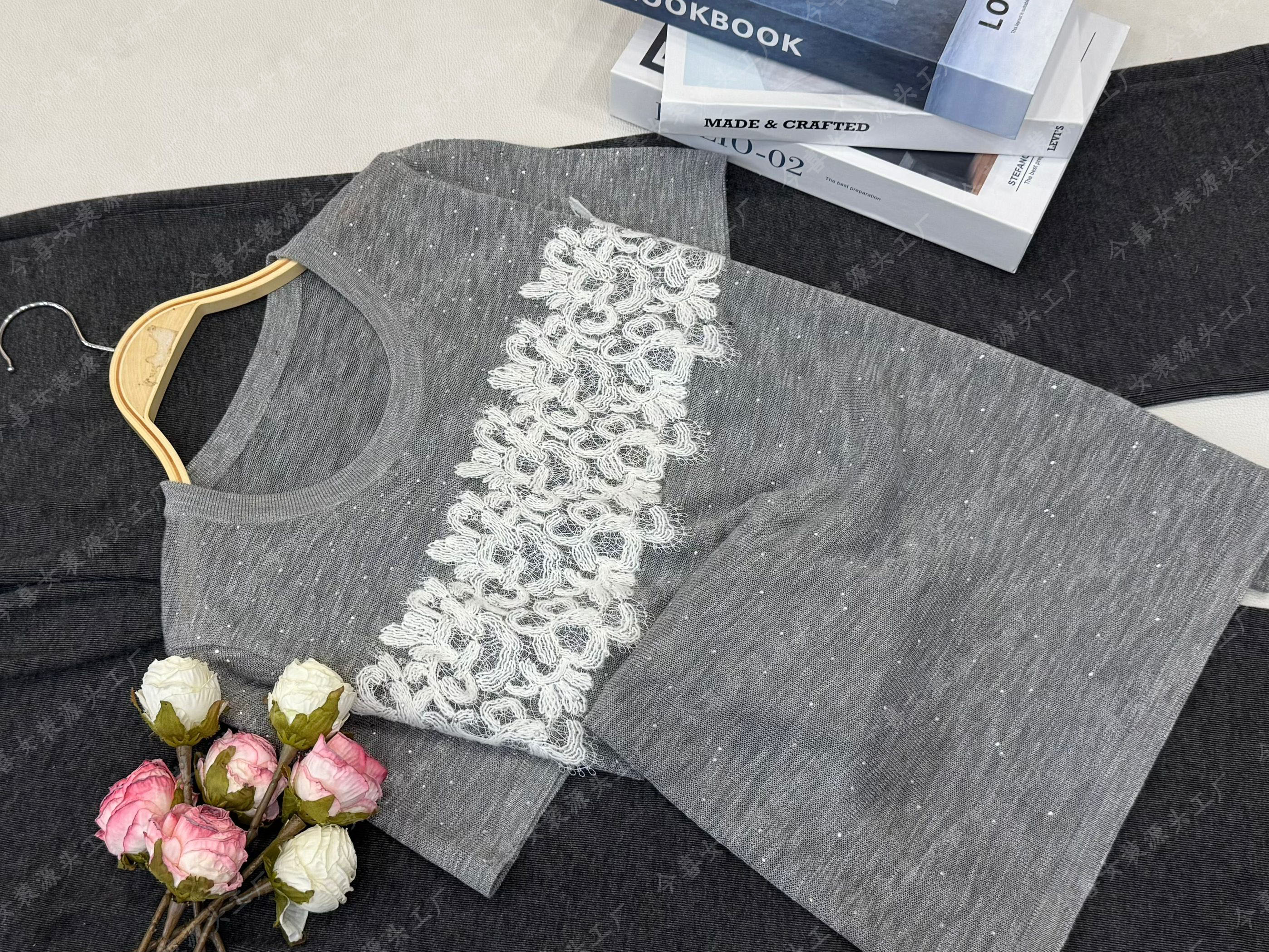 【灰色烫钻套头】新款气质款针织短袖上衣QC3415