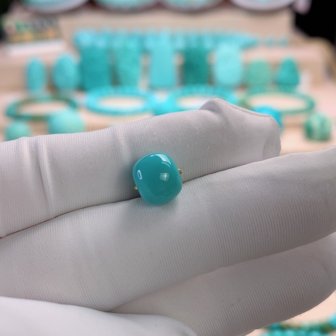 绿松石挂件未镶嵌有*祖