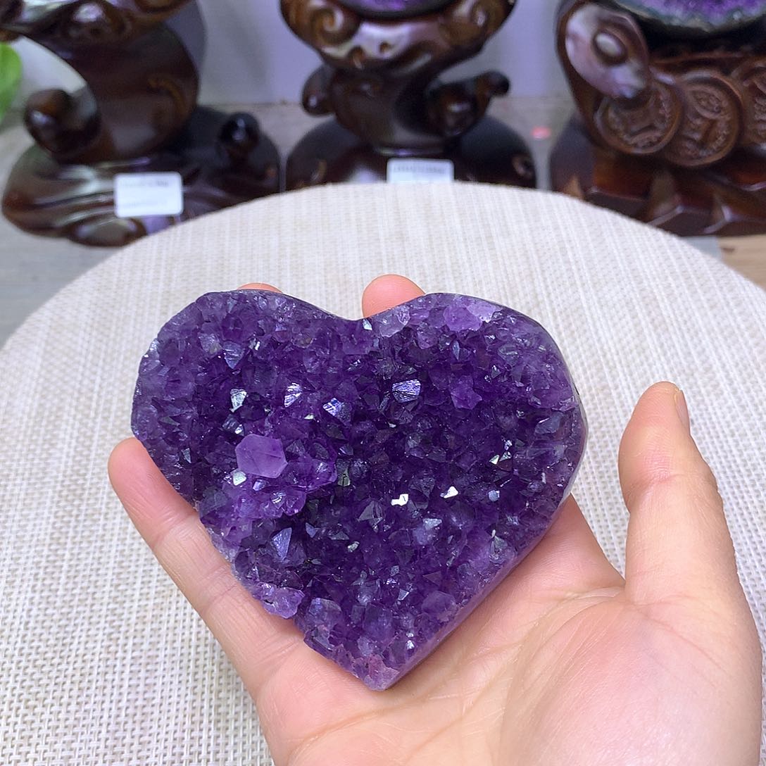 紫晶大型摆件（非配饰）未镶嵌