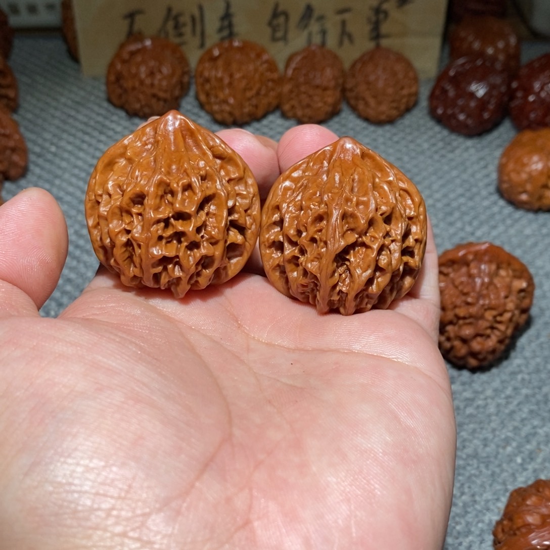 文玩核桃把件39.39.39灯笼