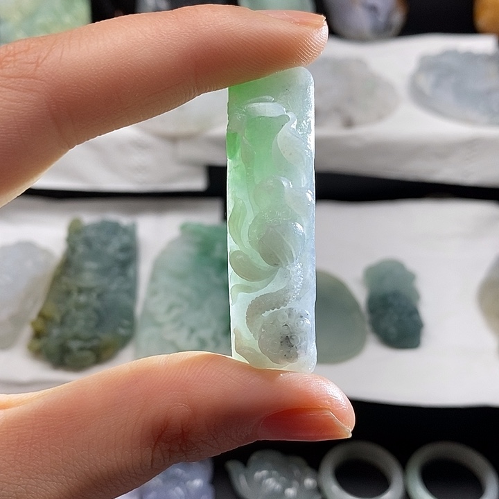 定制翡翠未镶嵌翡翠首饰