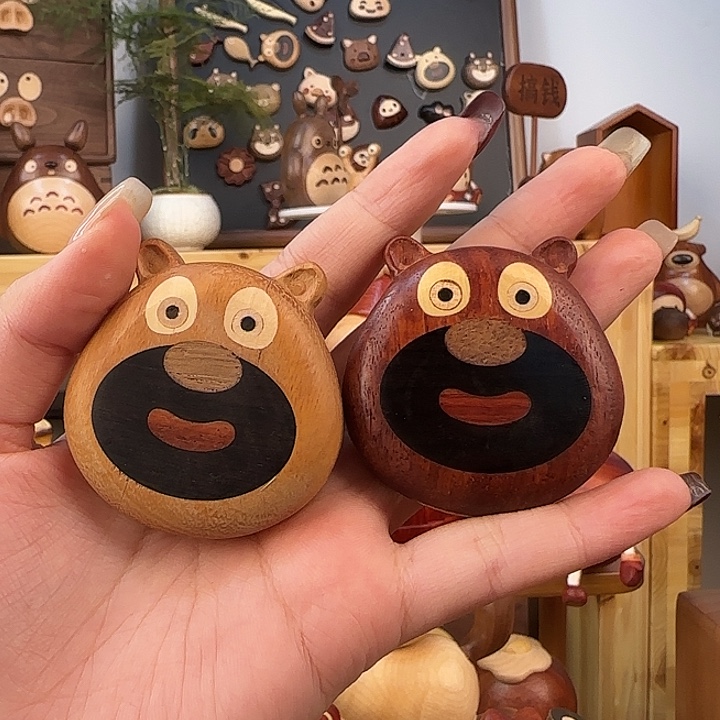金丝檀熊二熊大冰箱贴