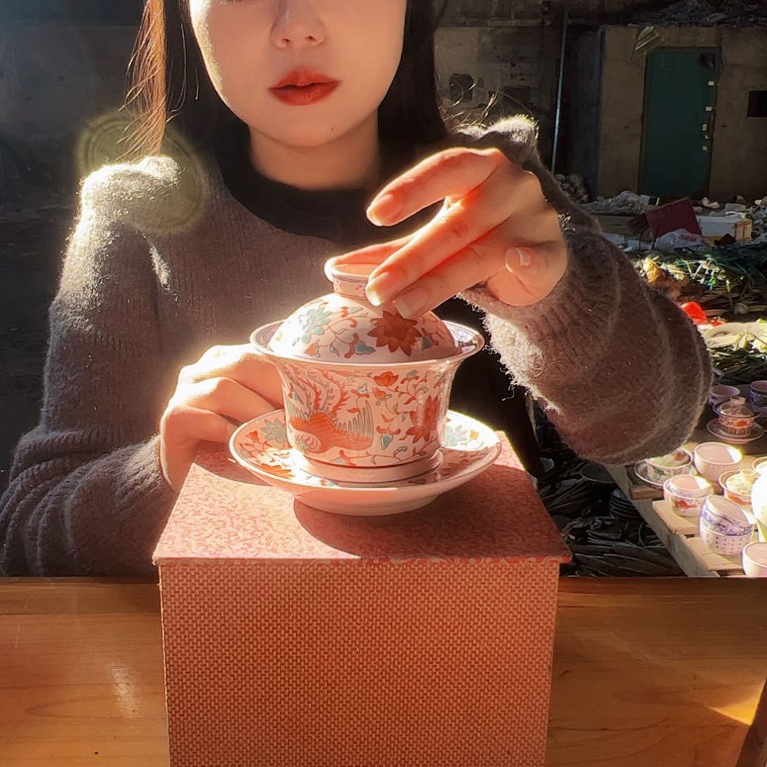 摆件陶路**名景德镇红xixi麒麟凤三才盖碗