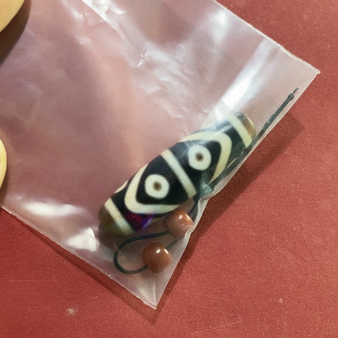 闲***客玛瑙/玉髓未镶嵌颈饰行运八眼