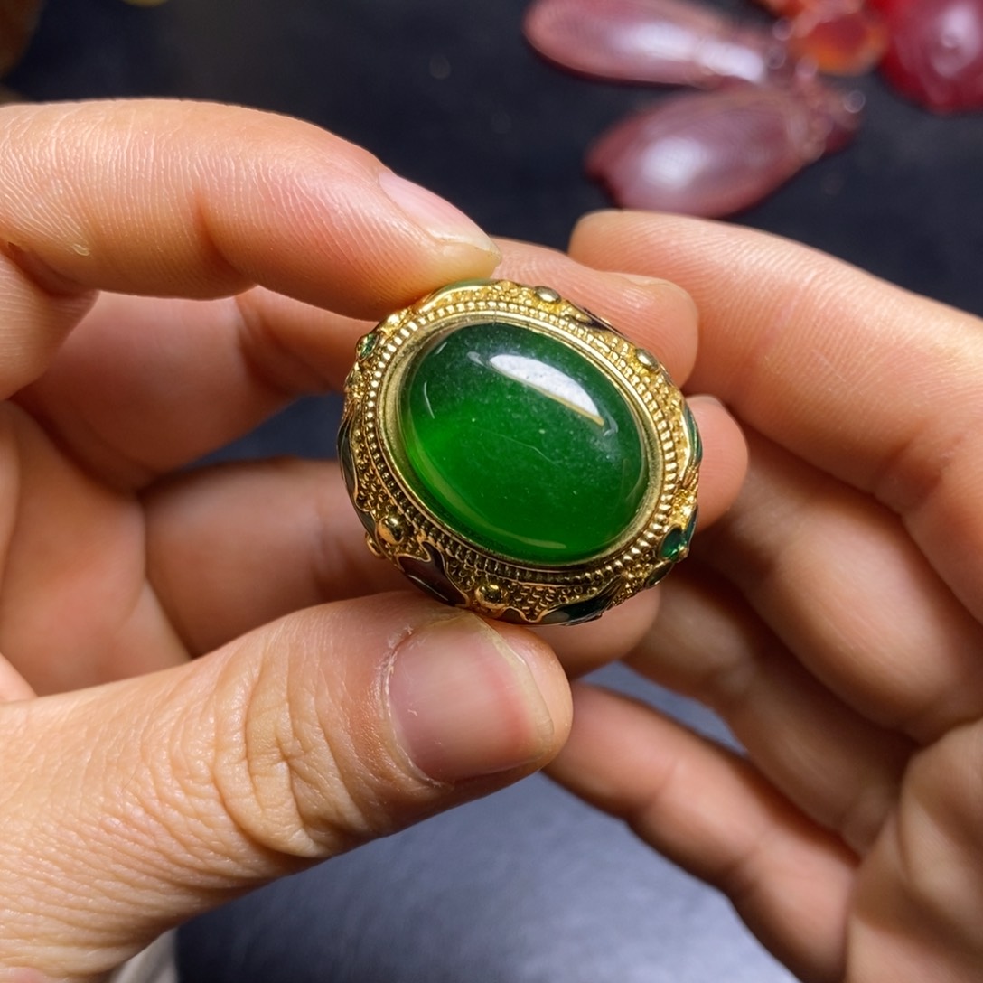 未镶嵌和田玉（糖玉）挂件