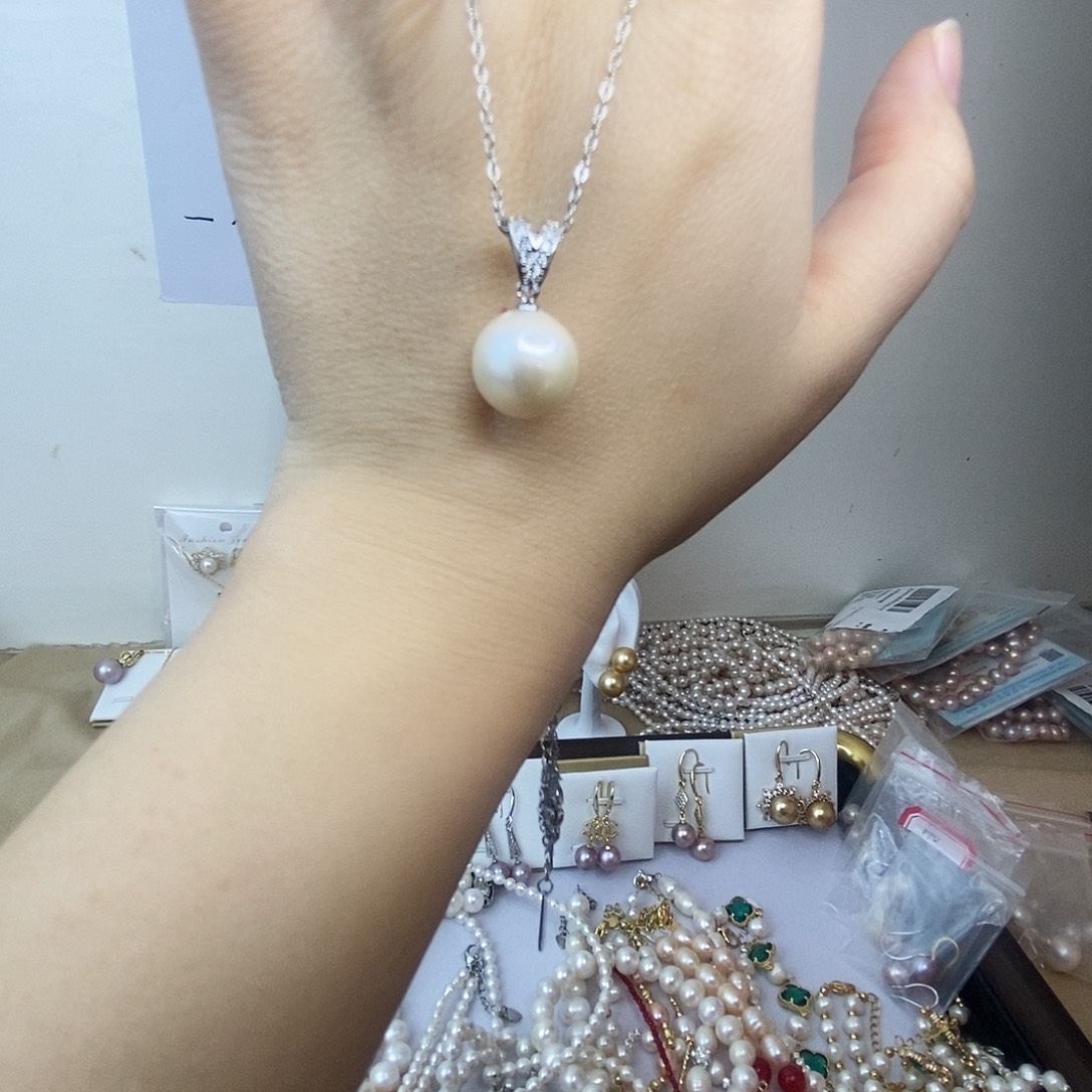 淡水珍珠吊坠(赠链)合金