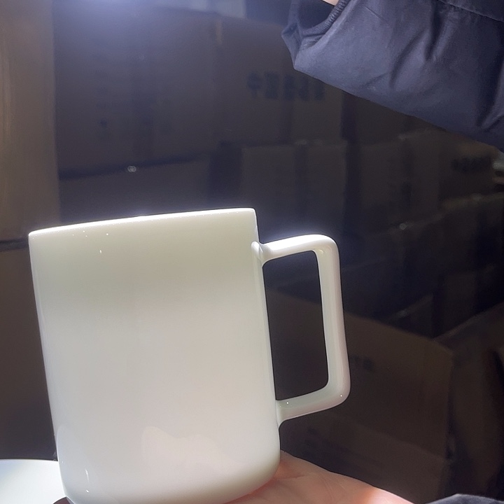 瓷片高白泥马克杯一个，包邮，容量350