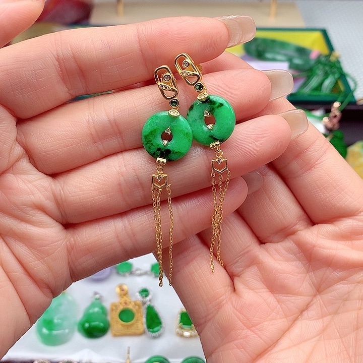 翡翠颈饰银S925镶嵌翡翠