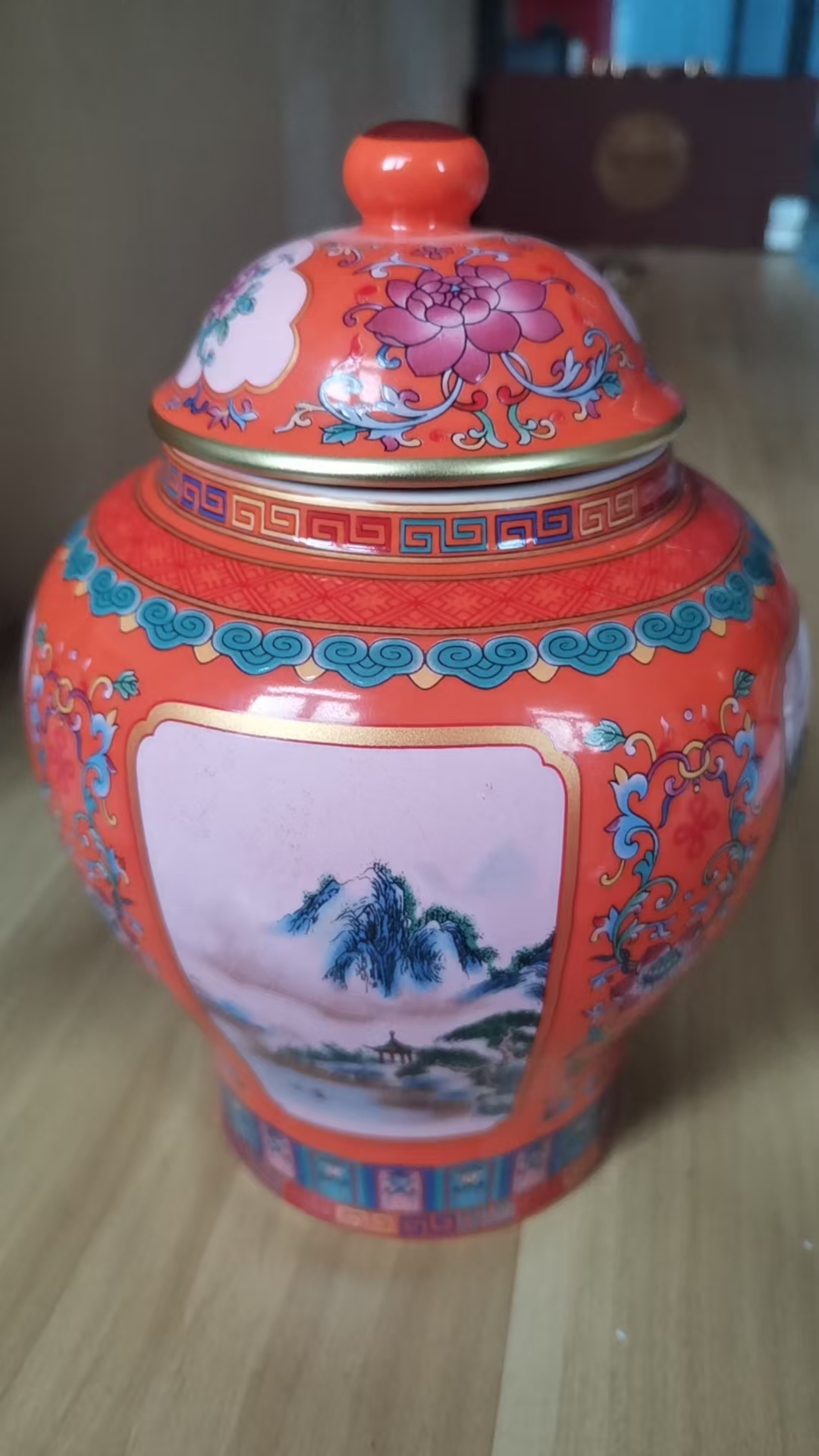 珐琅彩风景图茶叶罐橘红色A229