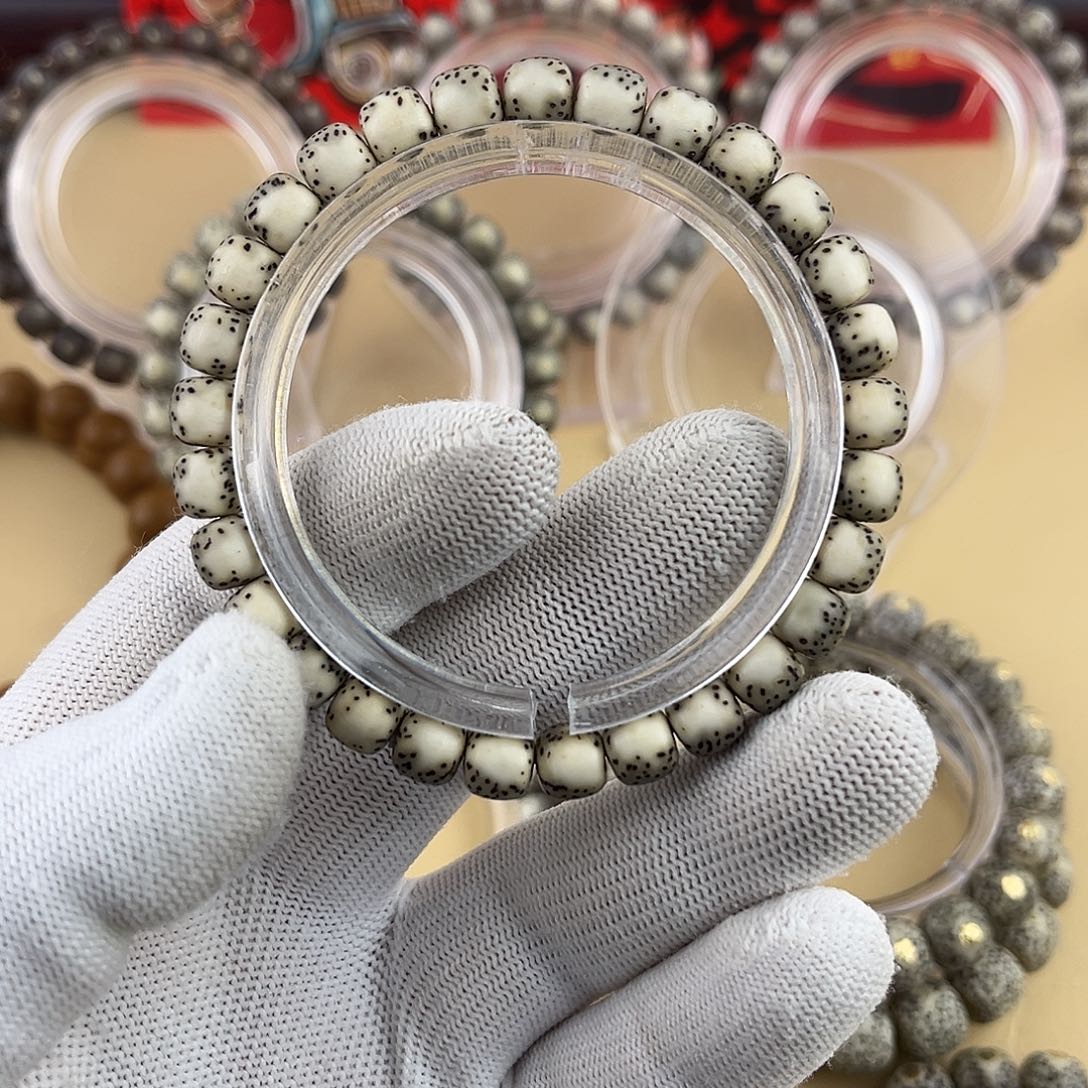 小***E吊坠星月菩提河豚