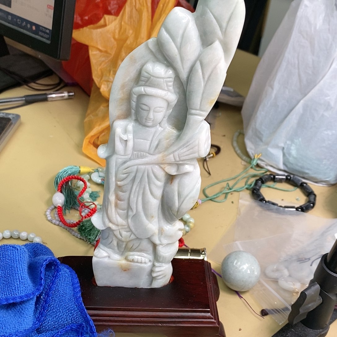 【闪购商品】翡翠颈饰未镶嵌1111111111111