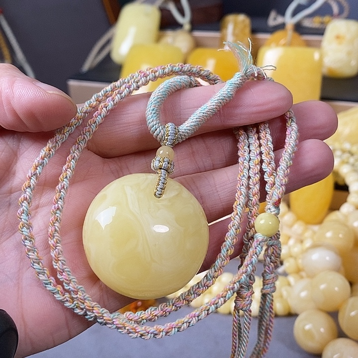 琥珀未镶嵌裸石公主扣