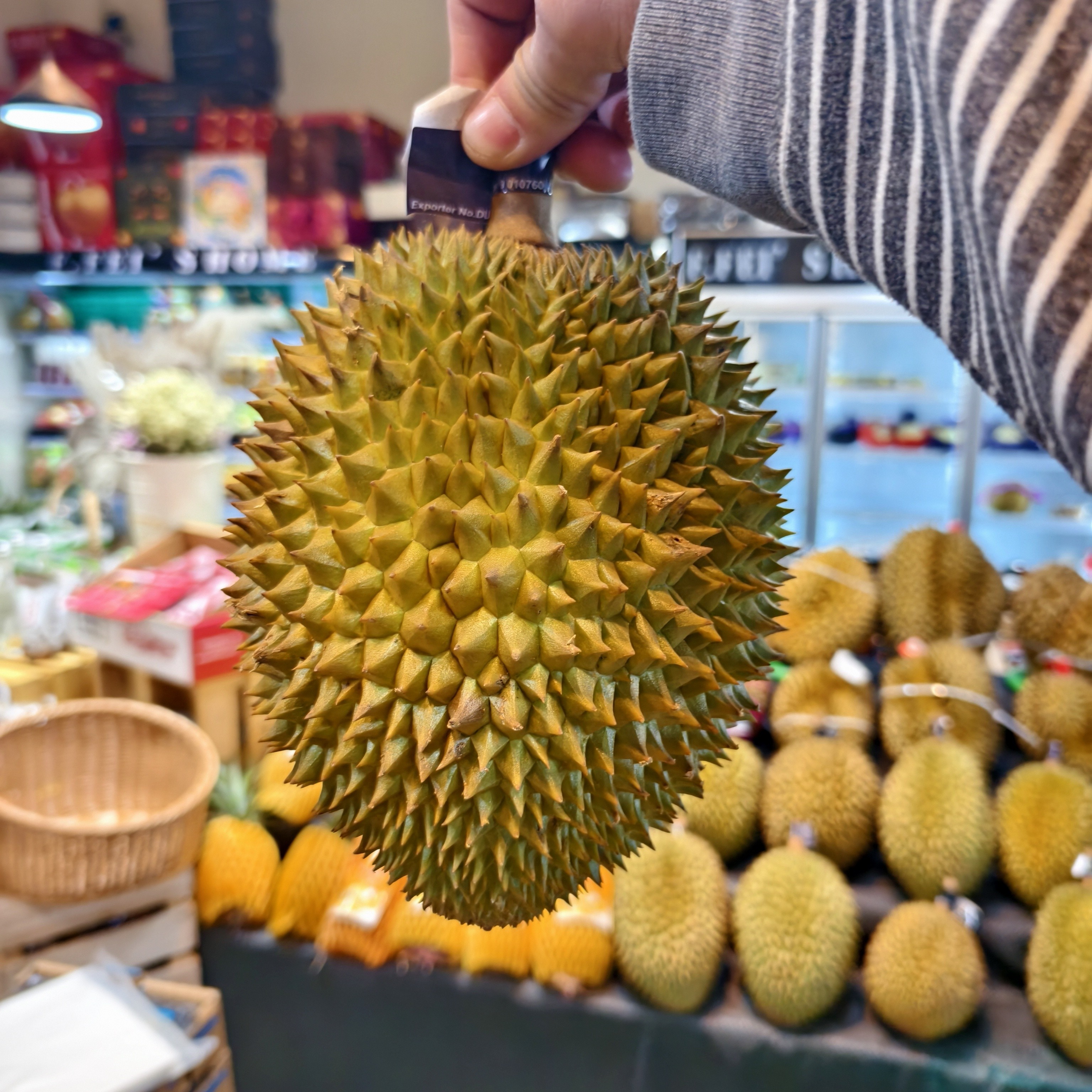 泰国金枕新鲜榴莲核小(2.5-3斤)1个装榴莲同城配托曼尼泰国云南省