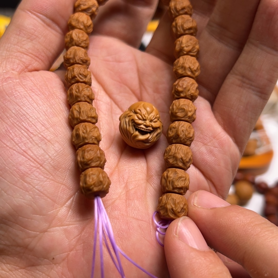 猴头核桃手串全品龙蛇之变9+带全品舔僧