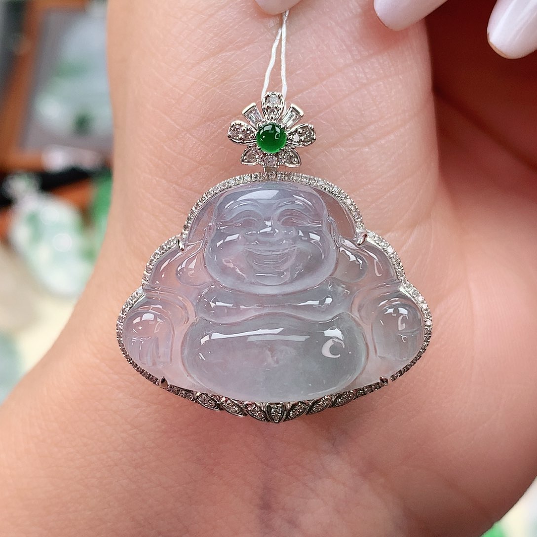 颈饰18K金镶嵌翡翠佛公