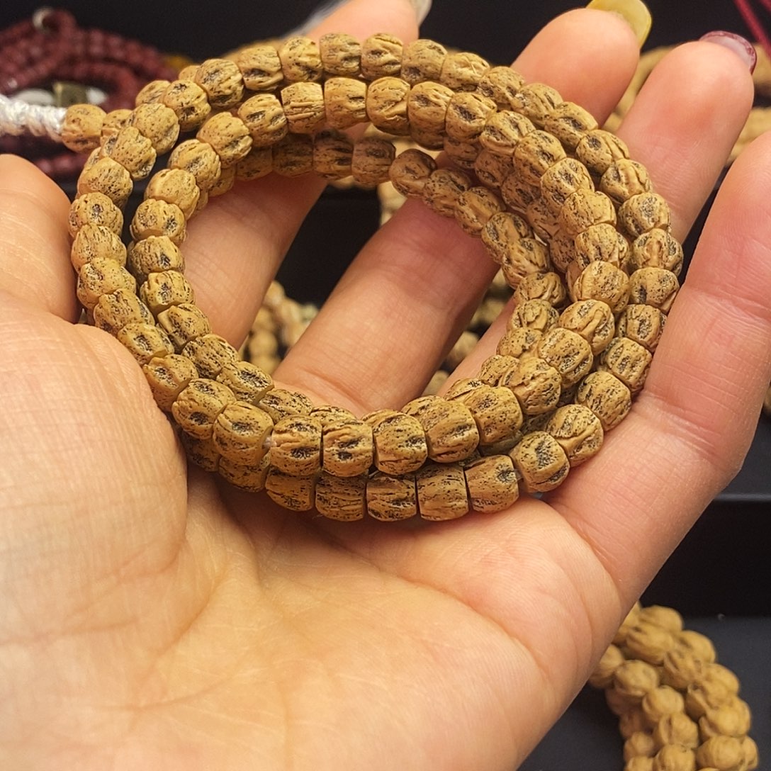 柏香籽/百香籽吊坠