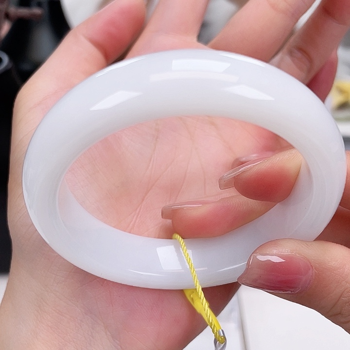 和田玉手镯5657未镶嵌