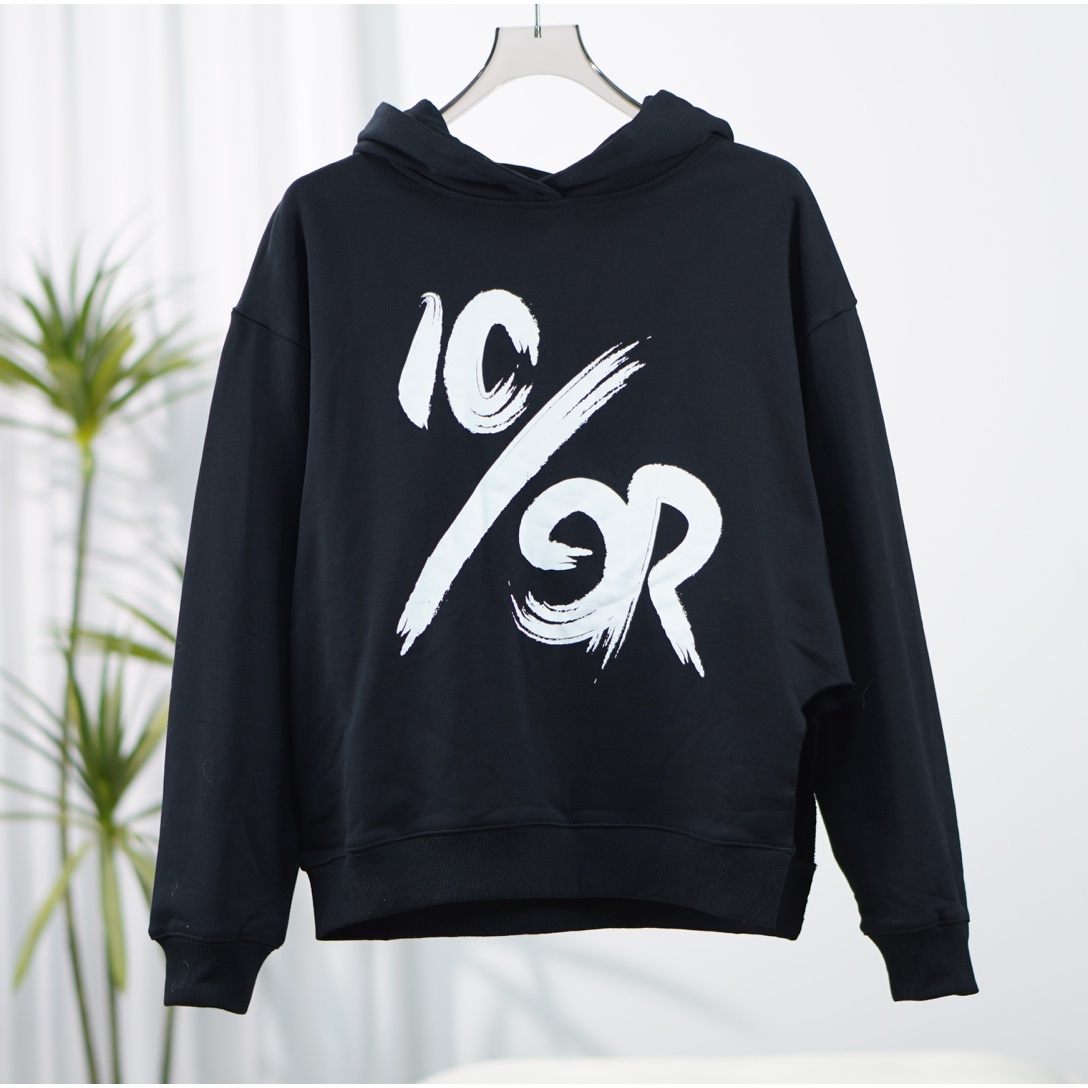 尚系列  Y196 女装秋不规则下摆连帽卫衣黑色FW15R60