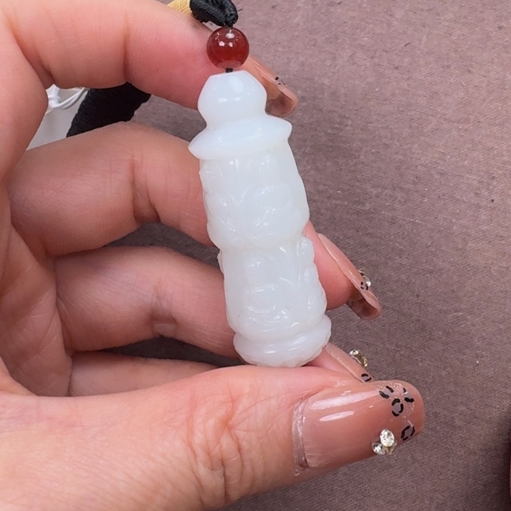 未镶嵌和田玉挂件