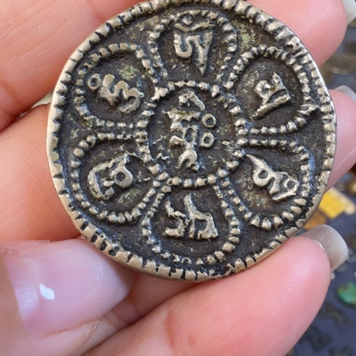 金属材质配件一个