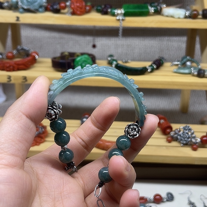 天***空翡翠未镶嵌手链123456