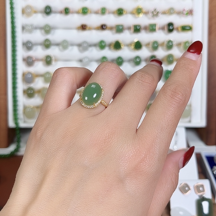 和田玉戒指银S925镀金镶嵌