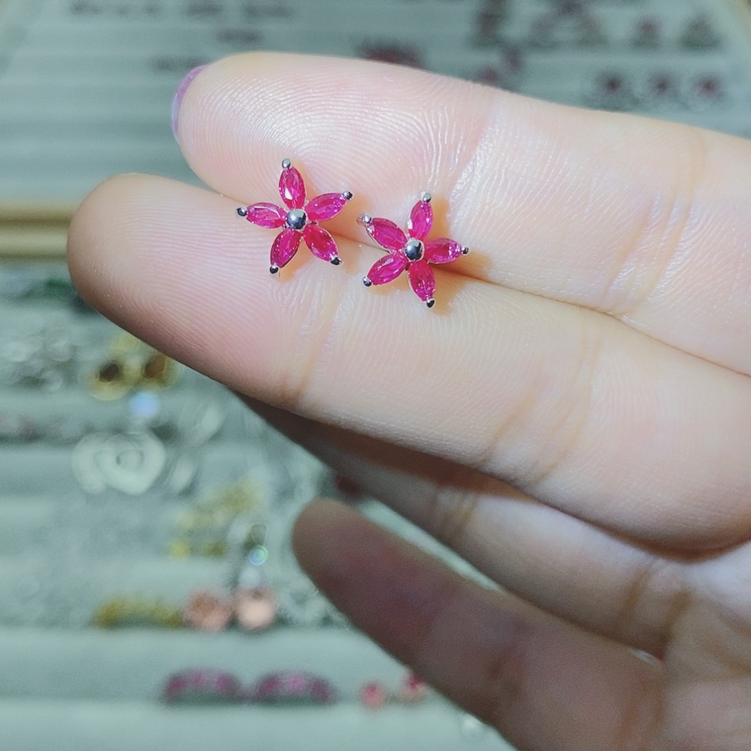 【闪购商品】托帕石耳饰银S925镶嵌