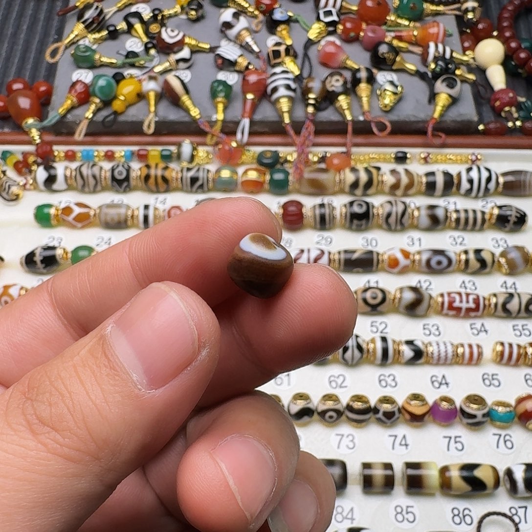 H***G玛瑙/玉髓未镶嵌单颗