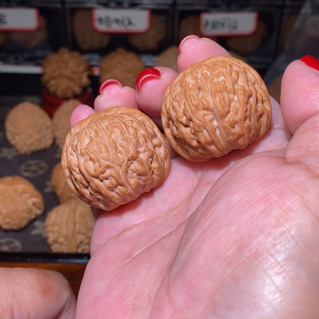 文玩核桃把件35石子磨