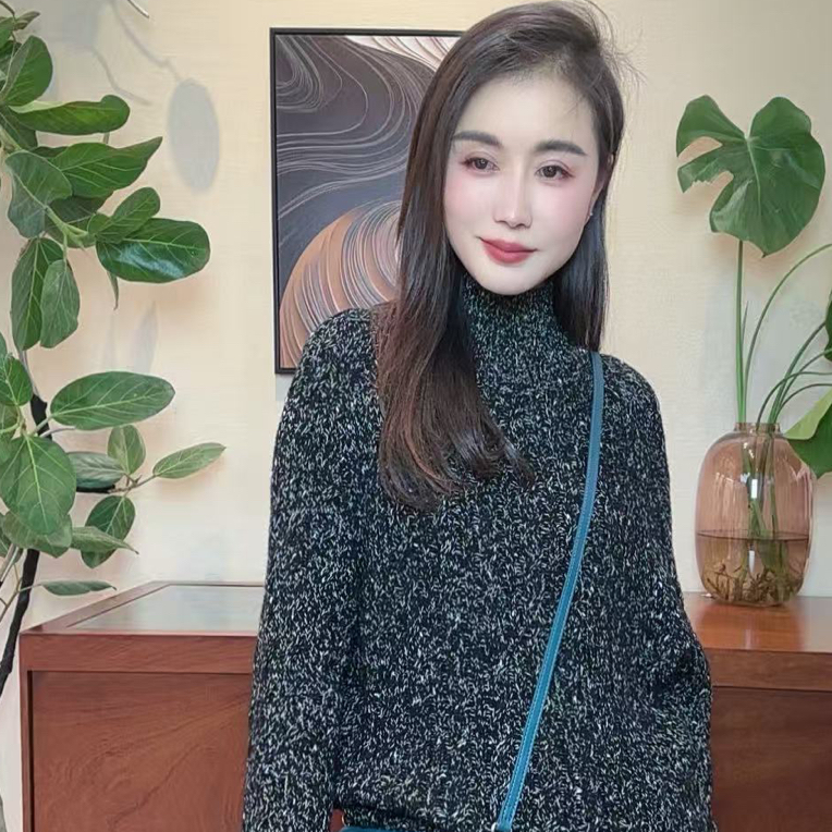 蜜娜  零时外套孤链接