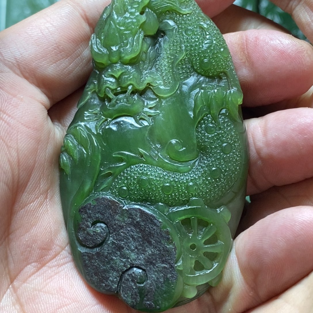 和田玉（碧玉）未镶嵌把件