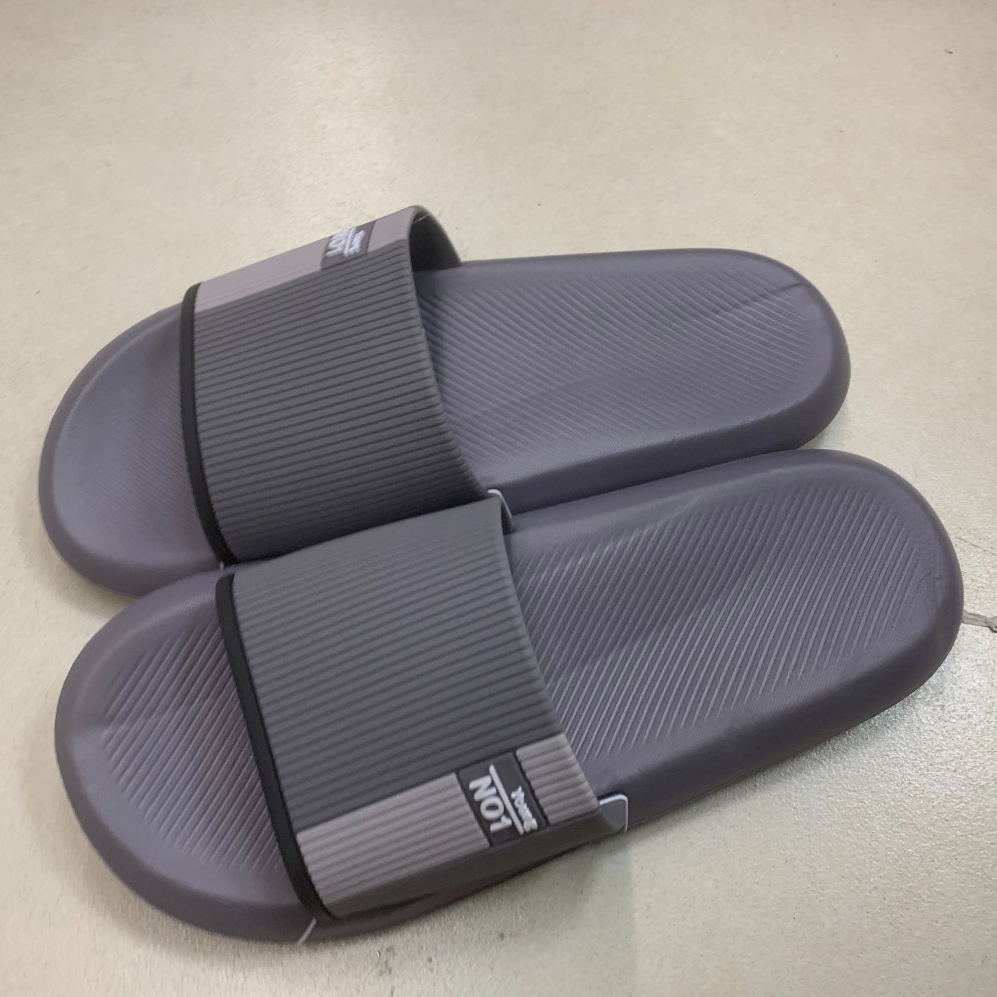 网红美人桥男拖居家防滑凉拖男士舒适时尚夏季软底防臭拖鞋