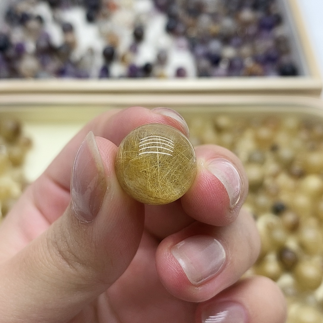 未镶嵌水晶珠宝半成品