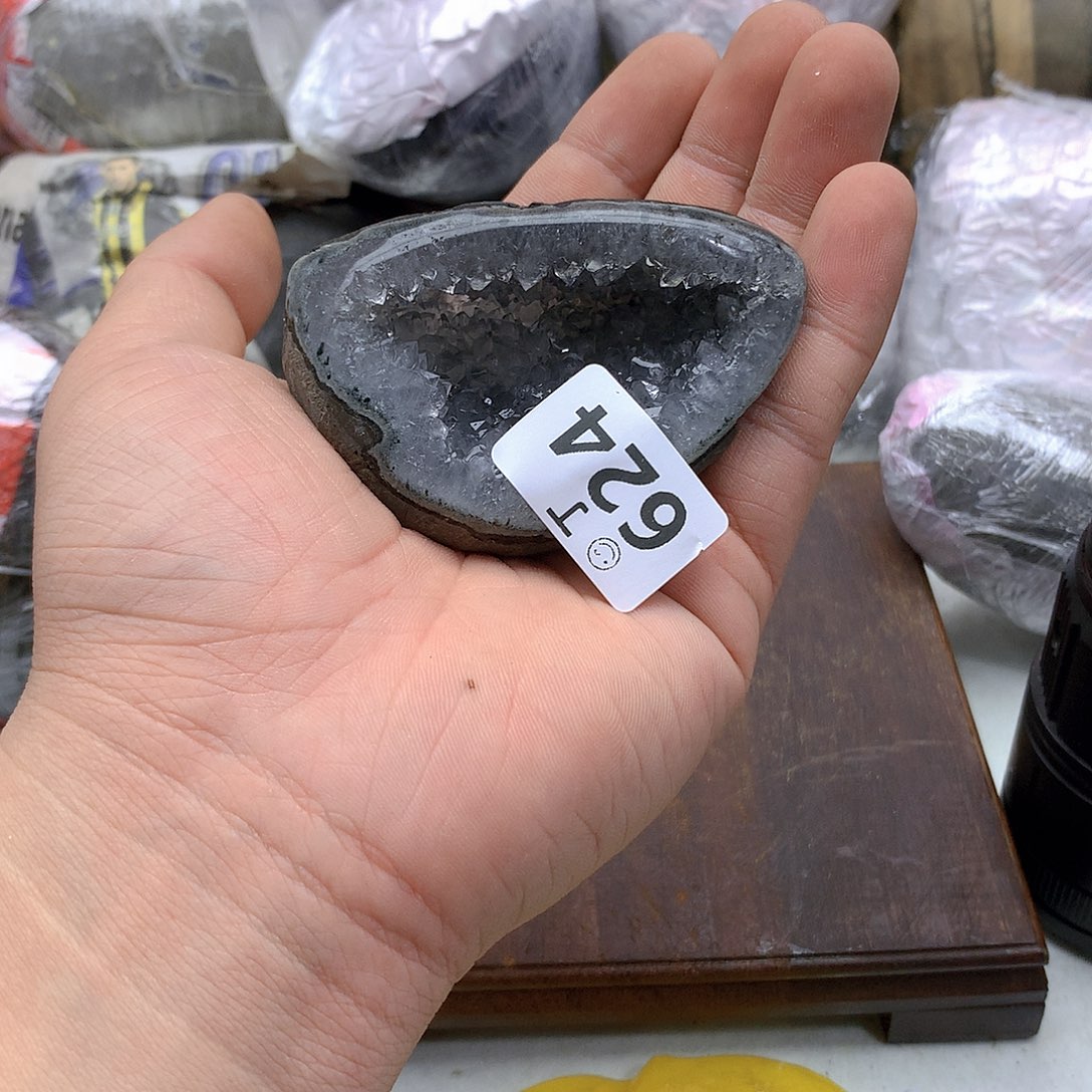 紫晶大型摆件（非配饰）未镶嵌