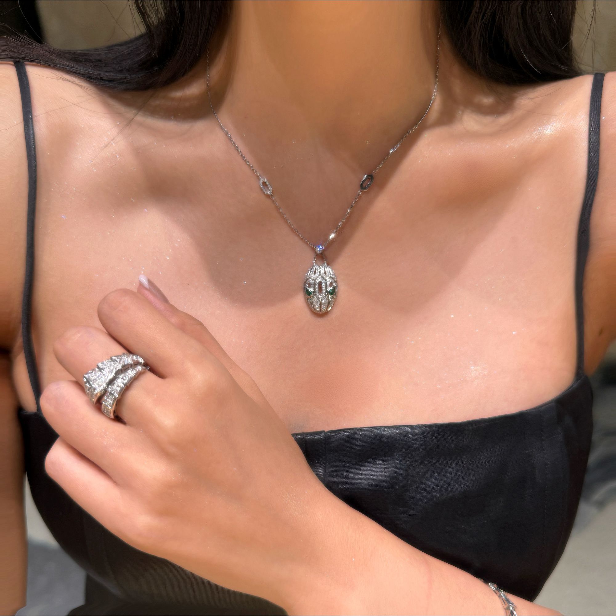 QANNA【满钻绿眼睛】【镂空灵蛇】重金欧美风奢华豪华天然钻石项链AY